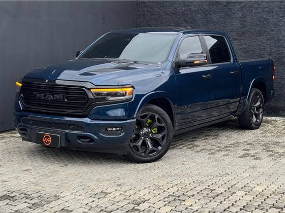 RAM 1500 5.7 V8 GASOLINA LIMITED NIGHT EDITION CD 4X4 AUTOMÁTICO